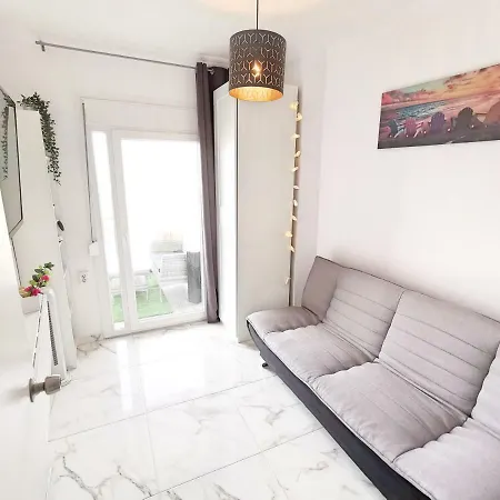 Pure Bliss Luxury Beachfront With Panoramic Sea Views, Electric Bbq And