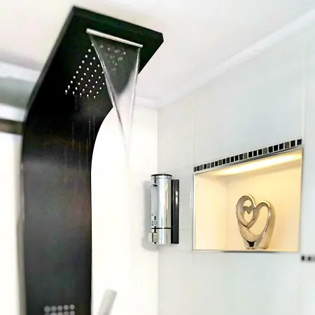 Apartamento Pure Bliss Luxury Beachfront With Panoramic Sea Views, Electric Bbq And Agia Triada (Thessaloniki)